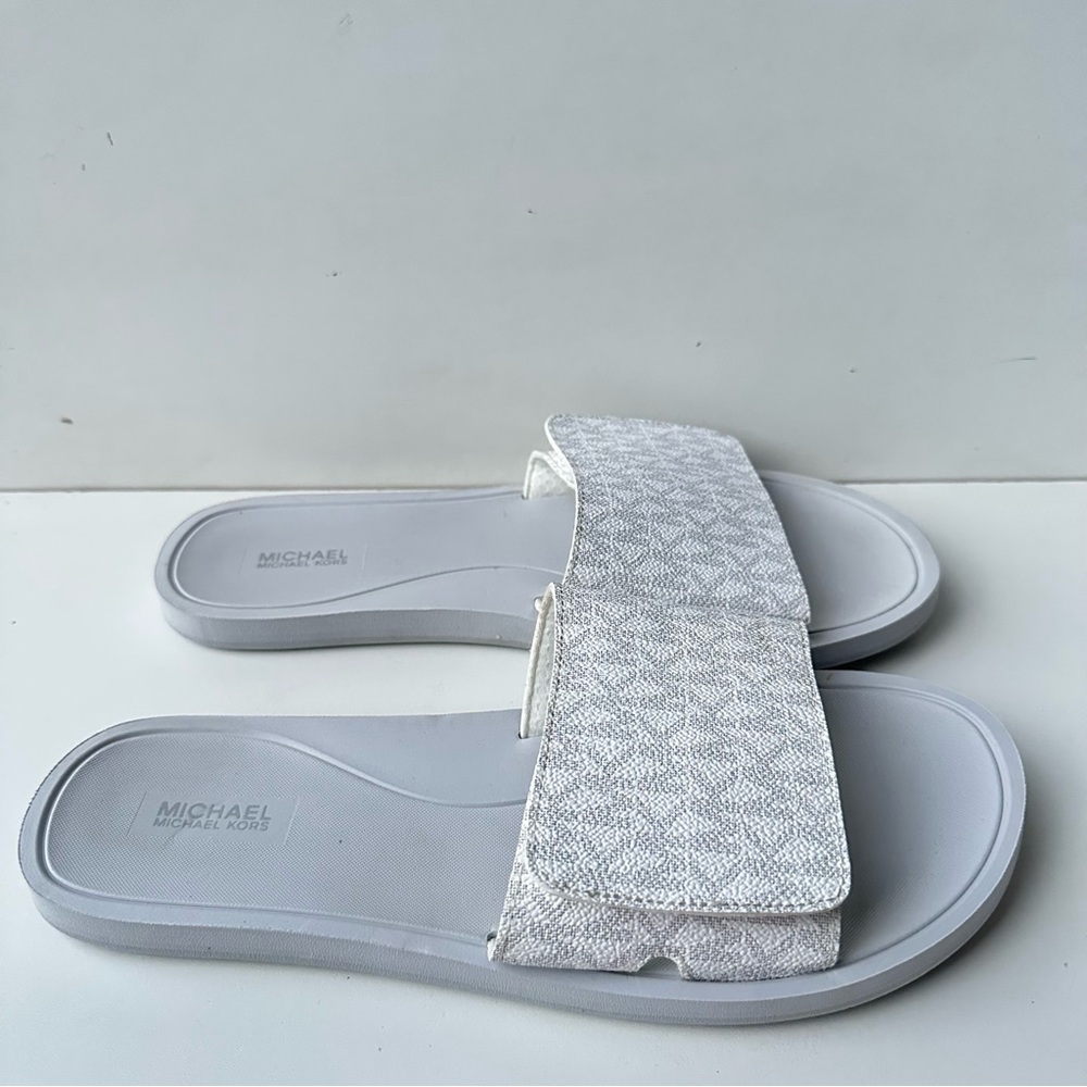 Michael Kors SLIDES Wade Adjustable MK Logo slide Sandal shoes White/gray Sz 11 - Picture 3 of 11